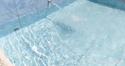 Mri Homestay Sg Buloh - Studio Unit With Chargeable Private Pool