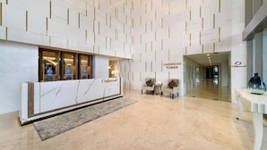 Unclassified image, 3 of 32, button - Three-bedrooms, Oakwood Apartments Pik Jakarta (Jakarta)