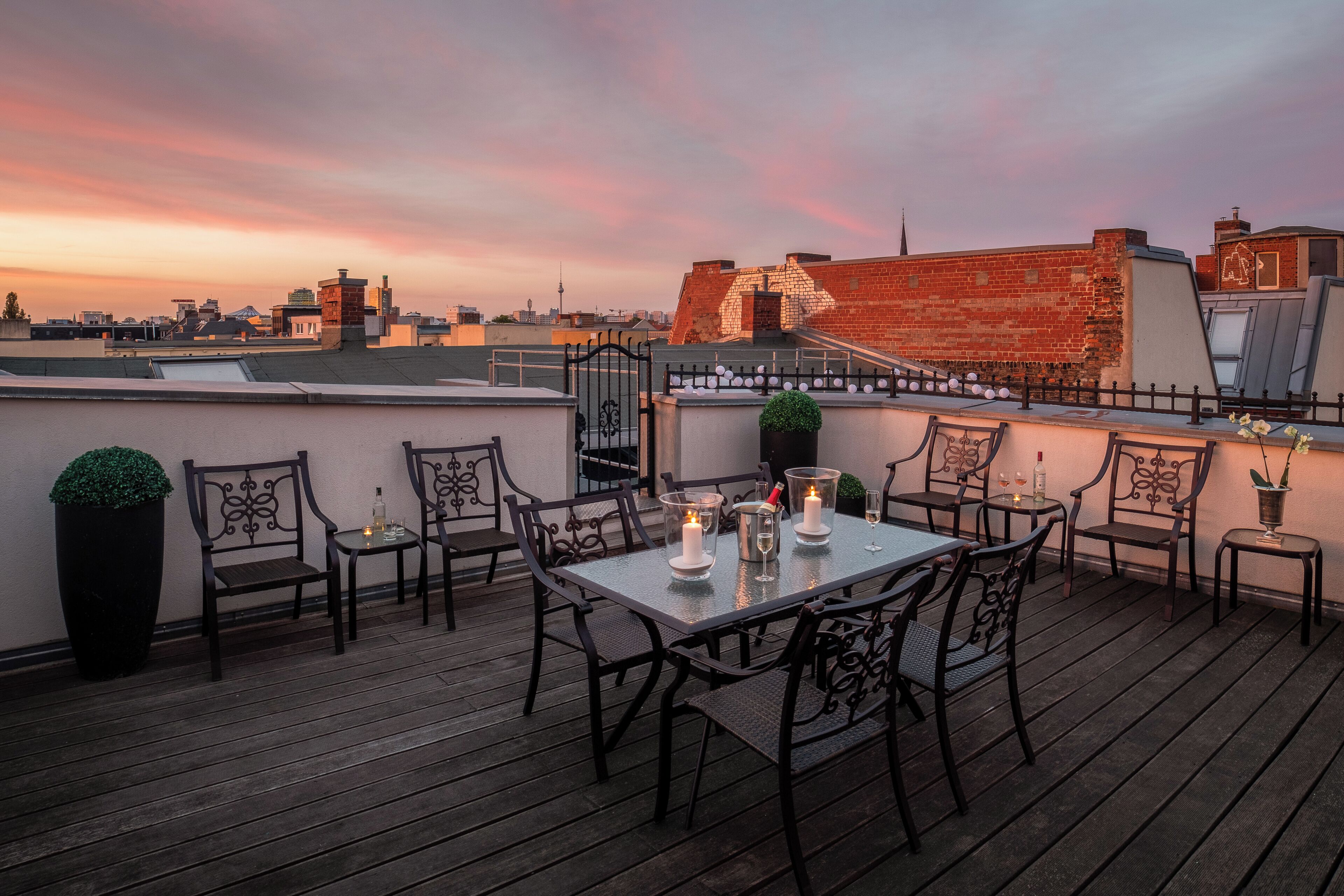 Appartement, 1 chambre, terrasse | Aire de séjour | Téléviseur