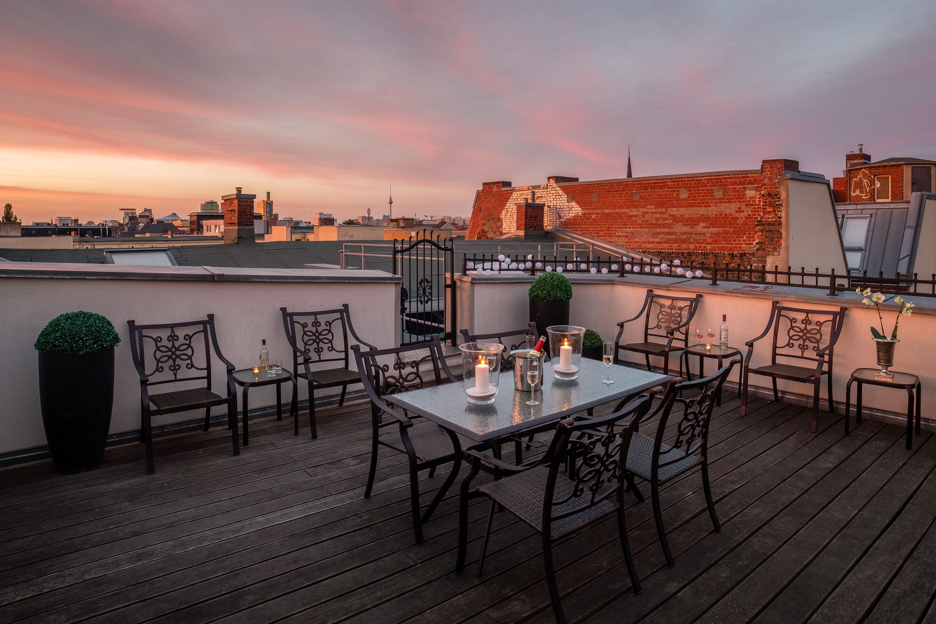 Apartment, 1 Schlafzimmer, Terrasse | Wohnbereich | Fernseher