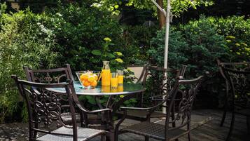 Apartment, 1 Bedroom, Terrace | Terrace/patio