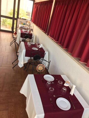 Dining - El Nur B b - Blue Room With Private Bathroom (San Vito Lo Capo)
