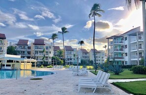 Condo, 1 Bedroom, Balcony, Ocean View | Pool
