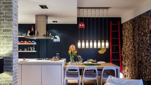 Dining - The Superheroes Apartment (Pylaia-Chortiatis)