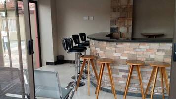 Apartemen, 1 kamar tidur, pemandangan kota | Halaman properti