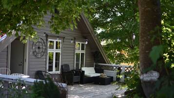 House, 4 Bedrooms, Terrace | Terrace/patio