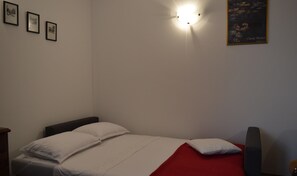 Appartement, 1 chambre, terrasse, vue sur le jardin | 2 chambres, lit de bébé portatif