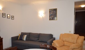 Appartement, 1 chambre, terrasse, vue sur le jardin | Aire de séjour