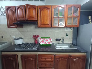 Apartment, 1 Bedroom, Accessible, Smoking | Interior