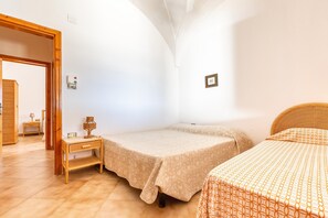 Villa | 2 soverom og strykejern/-brett