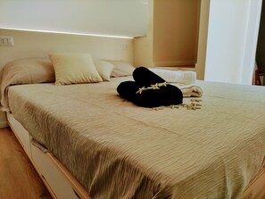 3 Schlafzimmer, Bügeleisen/Bügelbrett, Reisekinderbett, kostenloses WLAN