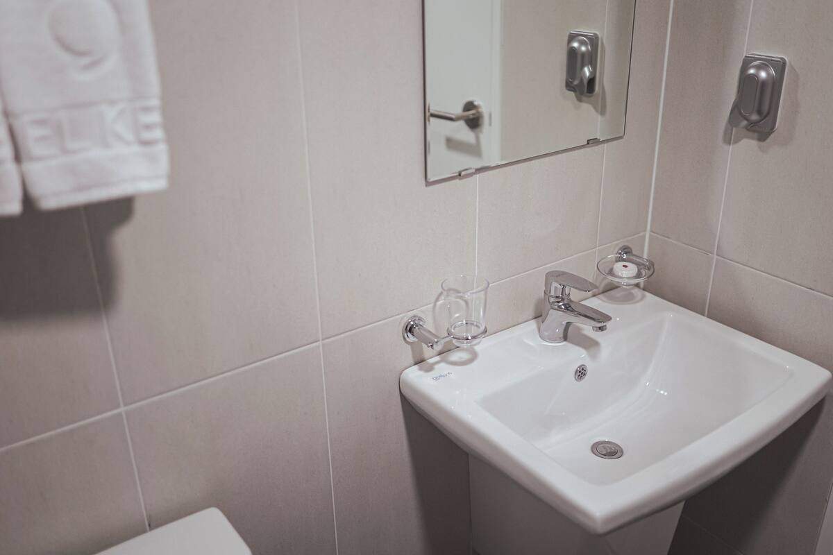 standard corner double | bathroom sink