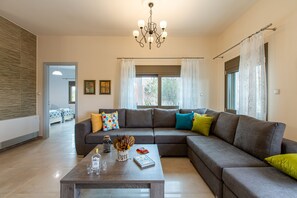 Smart TV - Stefania's Cosy Place (Chania)