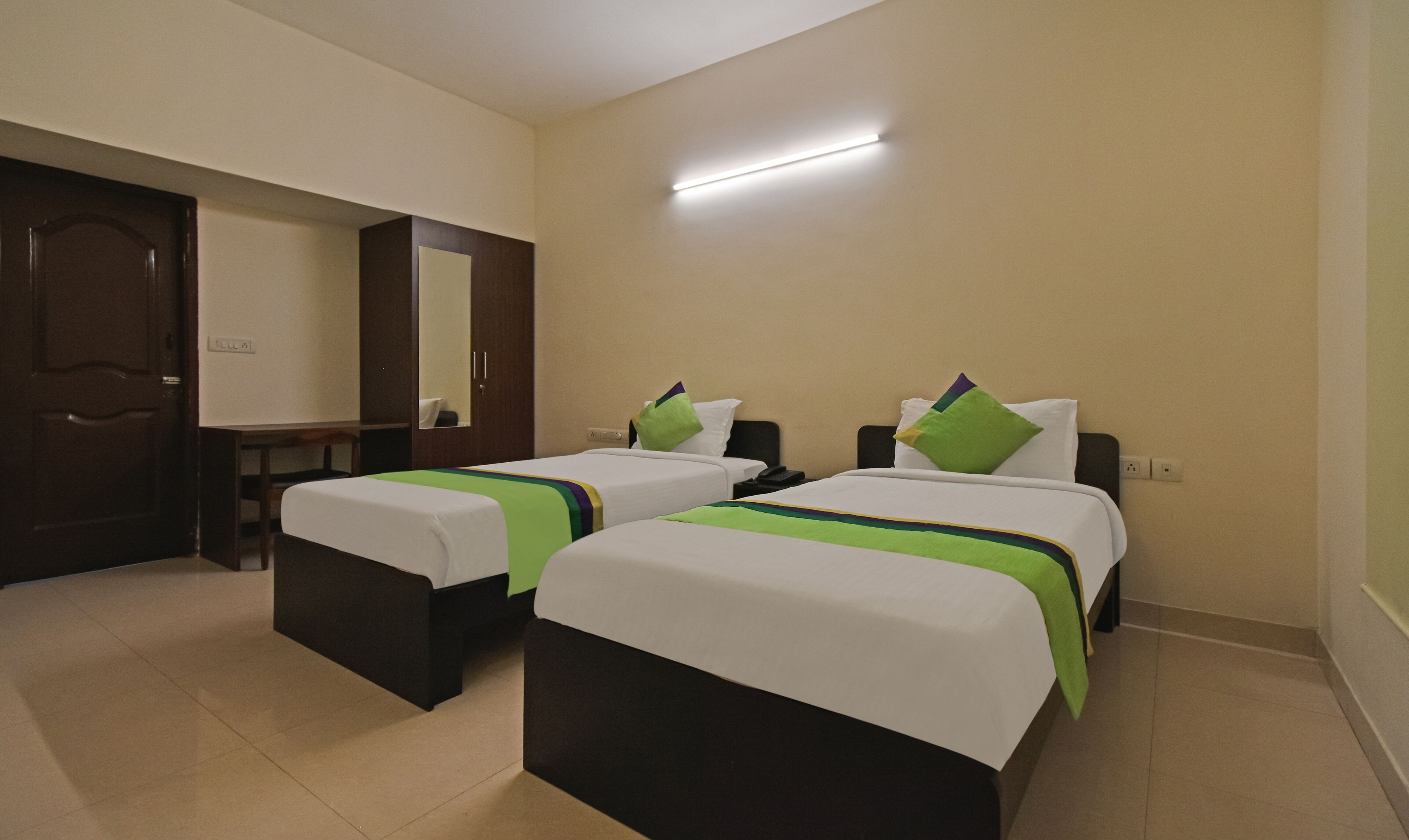 Photo - Treebo Samhaar Residency Thoraipakkam