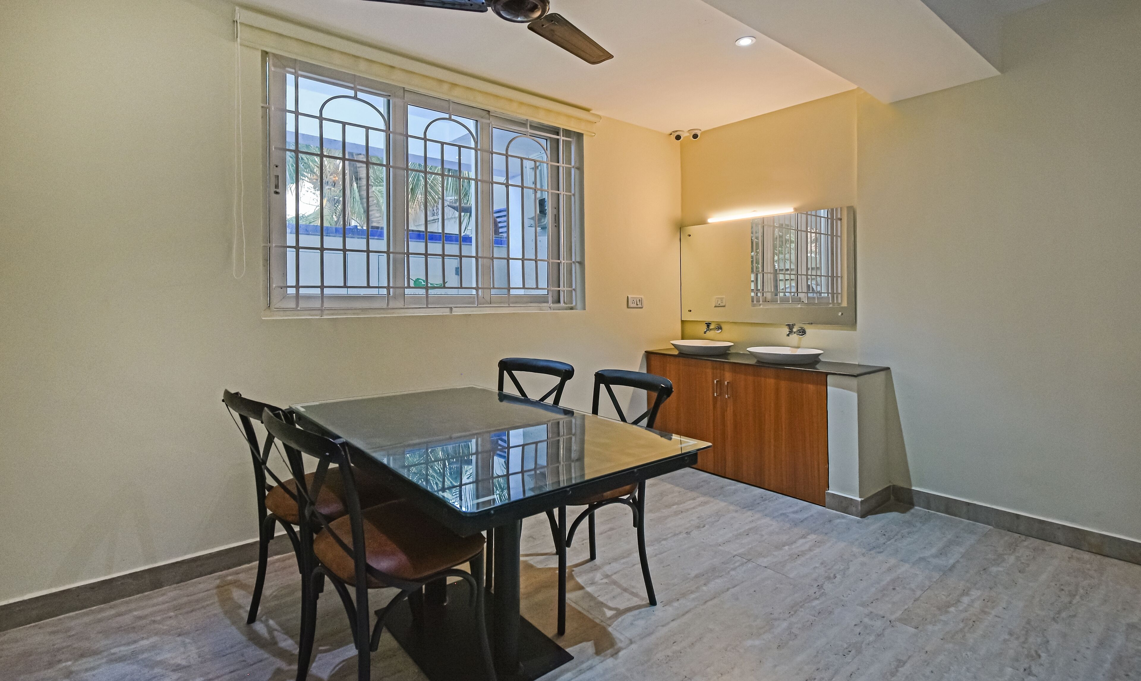 Photo - Treebo Samhaar Residency Thoraipakkam