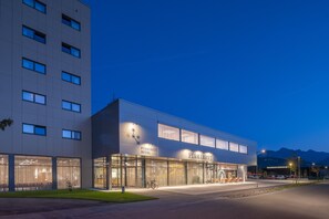 Fachada de la propiedad