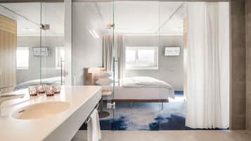 Ropa de cama hipoalergénica, cortinas blackout y insonorización