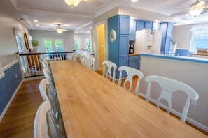 Dining - XL Beachwalk Resort Home for 20 (Michigan City)