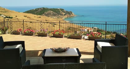 Beautiful Villa with heated swimming pool for exclusive use