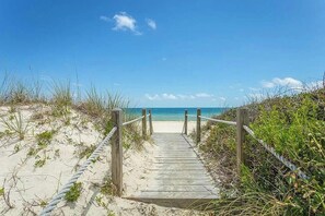 On the beach - CHILL INN ON SGI IS A RARE ISLAND BEAUTY. (St. George Island)