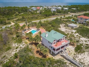 Exterior - CHILL INN ON SGI IS A RARE ISLAND BEAUTY. (St. George Island)