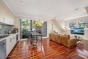 Interior - Bright 2-Bed Apartment with BBQ Patio (Northcote)
