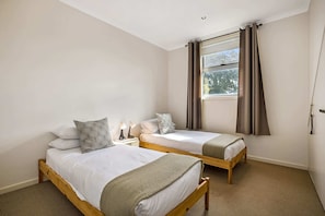 Unclassified image, 3 of 13, button - Bright 2-Bed Apartment with BBQ Patio (Northcote)