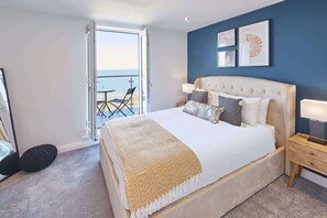 Unclassified image, 3 of 23, button - Host & Stay | The Waves (Whitby)