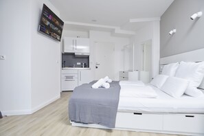 1 dormitorio, tabla de planchar con plancha, wifi gratis y ropa de cama