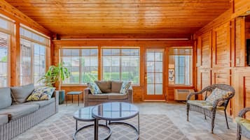 Rumah, 6 kamar tidur | Interior