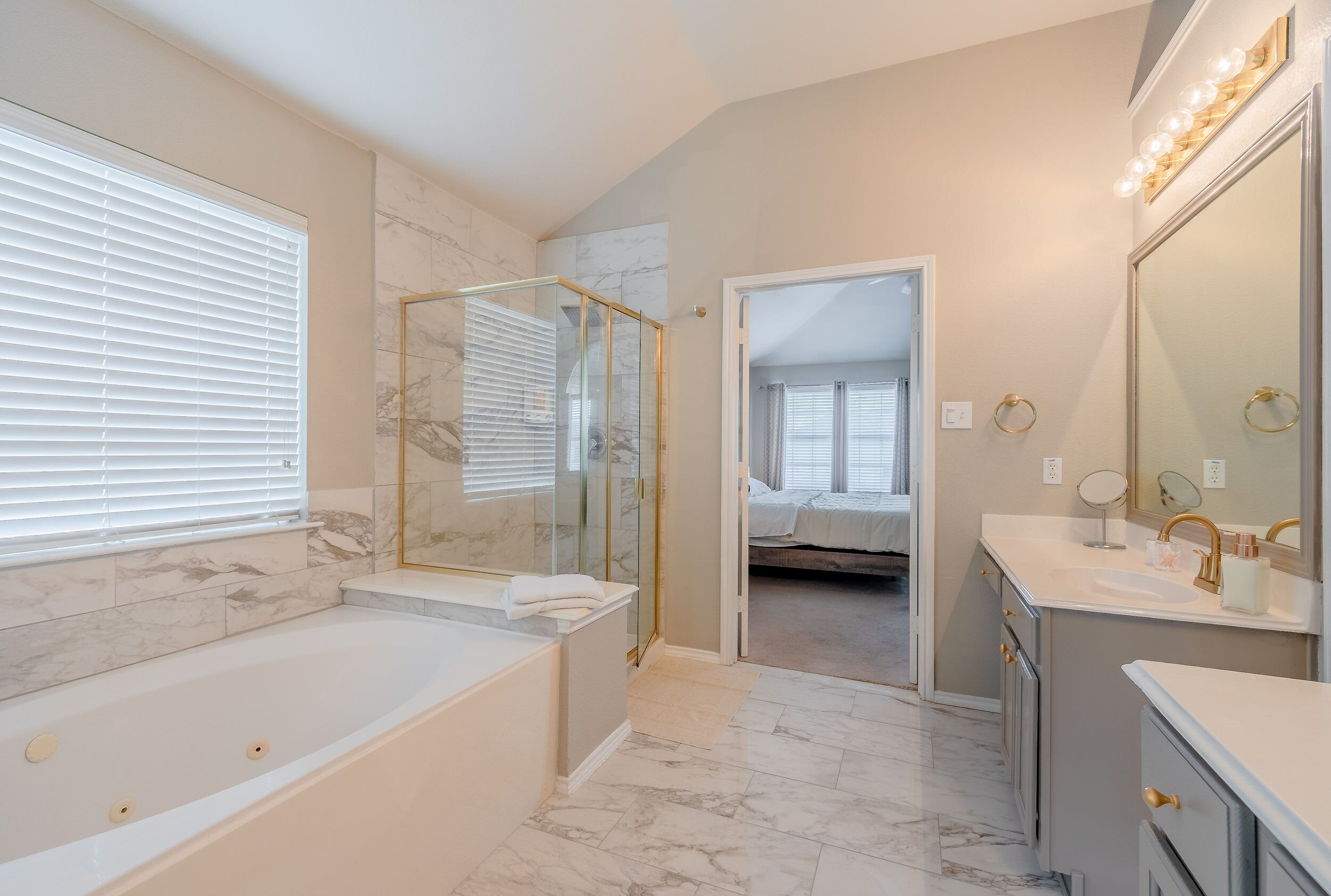 Discount Included! Newly Renovated Home With Spacious Interior & Backyard Pool - Perfect for Families! by Redawning