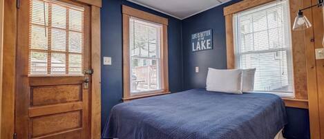 2 bedrooms, Internet, bed sheets