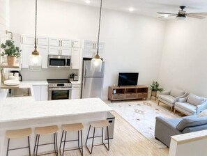 Cookware/dishes/utensils - Renovated Townhouse On The Water #5 (Chassell Township)