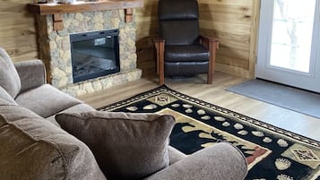 Smart TV, fireplace, DVD player