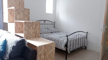 1 quarto, Wi-Fi de cortesia, roupa de cama