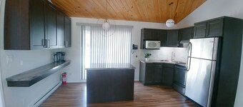 Private cottage with guest cabin, RV Hookup, and hot tub near Whitemouth Lake