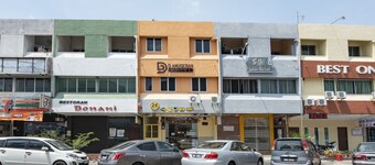 OYO 90254 D Anugerah Hotel