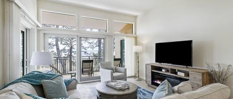 Een televisie en een dvd-speler