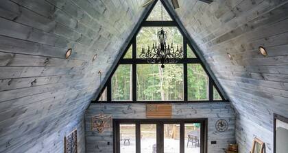 Exclusive Couples Getaway with Romantic Amenities, Private & Beautiful A-Frame