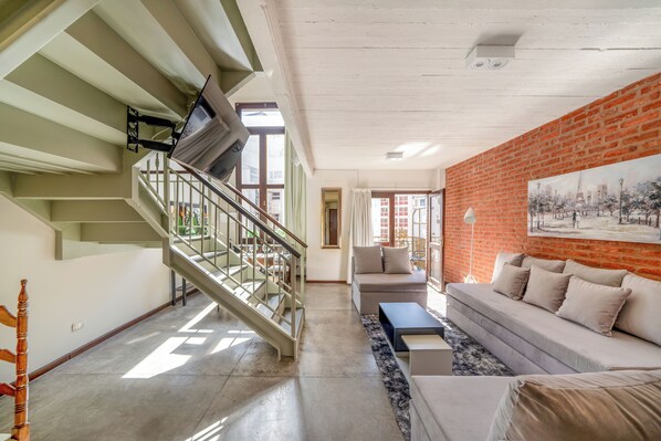 TV - LOFT PREMIUM IN RECOLETA (Ciudad Autónoma de Buenos Aires, Recoleta)