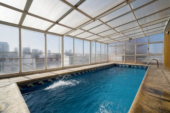 Indoor pool, outdoor pool