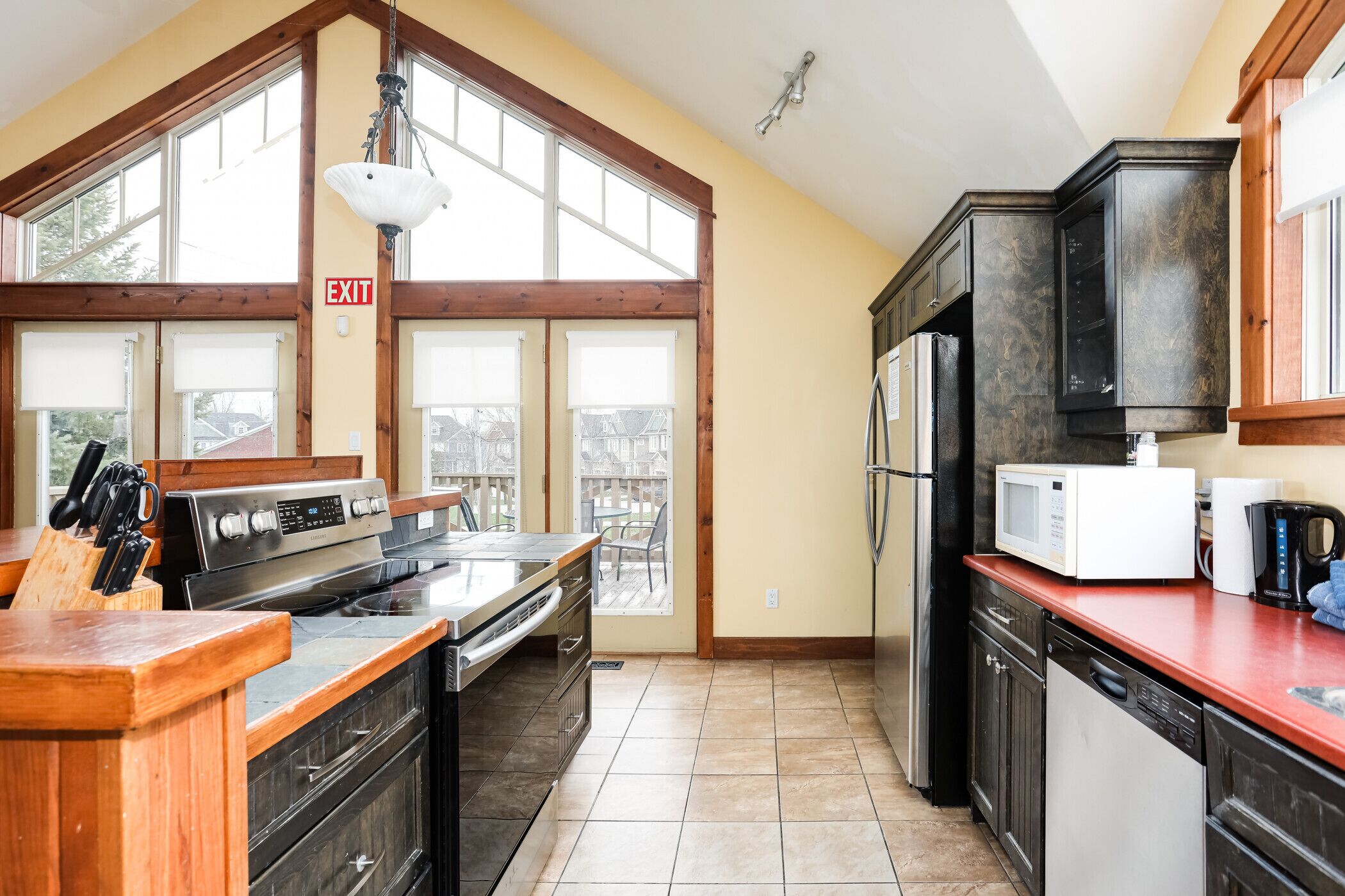 Blue View 1 - Aurora Chalet