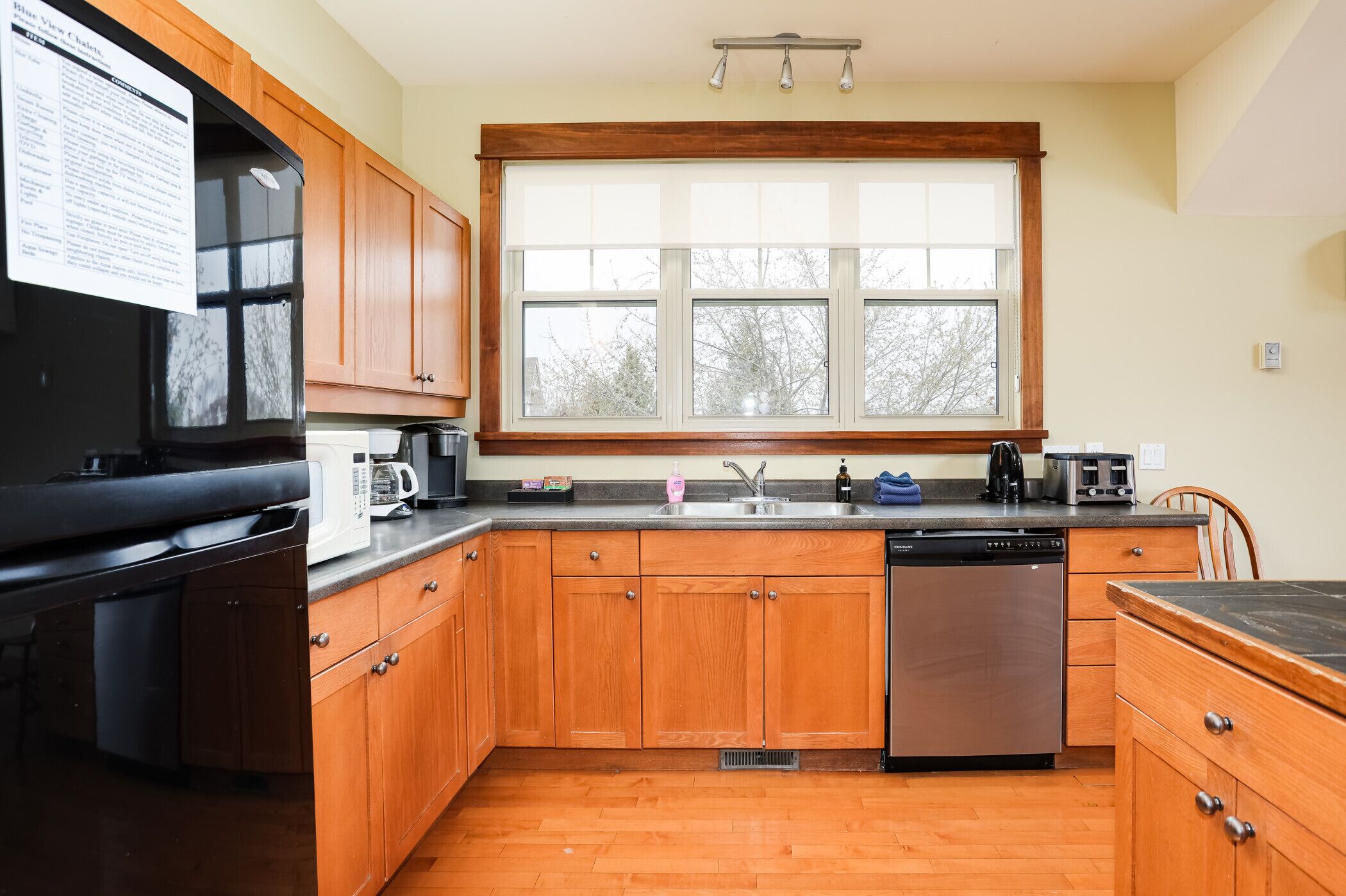 Blue View 3 - The Omega Chalet