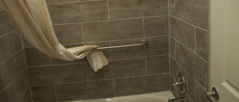 Basic Double Room | Desk, free WiFi