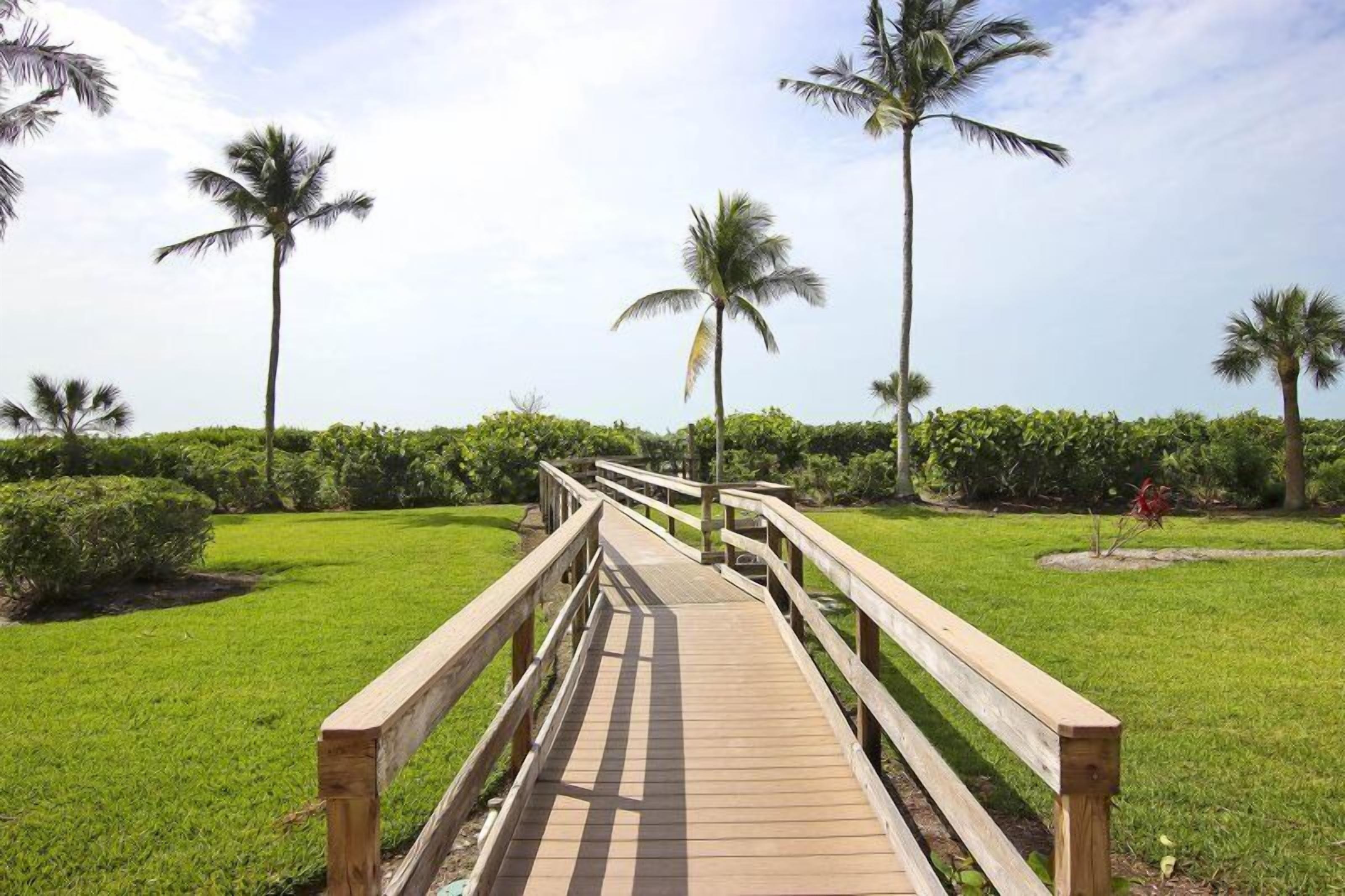 Condo (Compass Point 122) | Property grounds