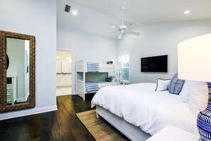 House (Island Escape) - Island Escape (Captiva)