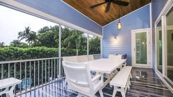 Maison (Island Escape) | Balcon