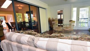House (Ladyfinger Lake) | 3 bedrooms - Ladyfinger Lake (Sanibel)