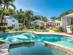 House (Palmflower House) | Pool