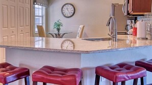 Ferienhaus (Sabal Pointe at Majestic Palms 1004) | Eigene Küche